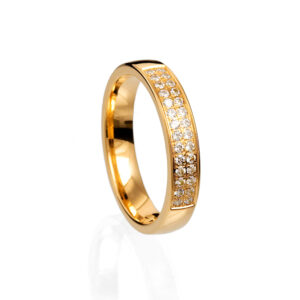 Guldbolaget Amalia 18k. Diamanter 0,28 ct