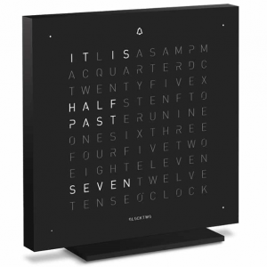 Qlocktwo - Earth Deep Black. 13,5 cm