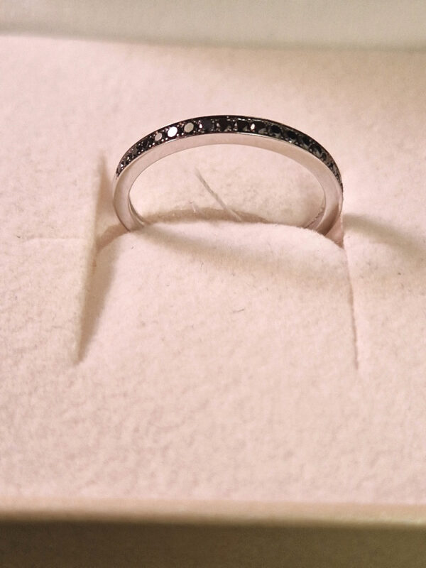 Rivoir Black Diamond 18 k 0,14 ct. Stl 53
