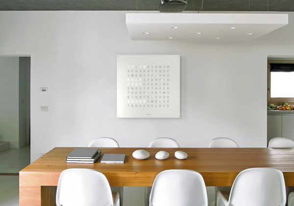 Qlocktwo Large White Pepper  90*90 cm - Bild 2