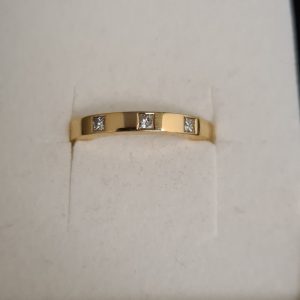 Diamant ring EA 18 k guld med diamanter Stl 54