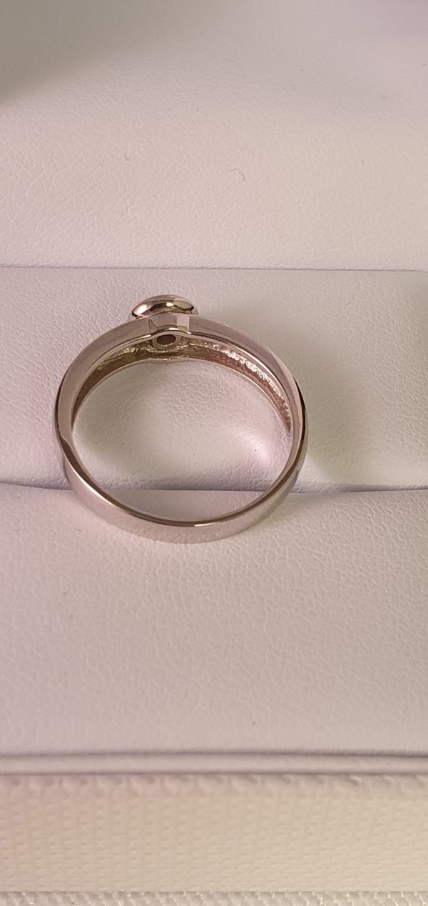 Ring 18 k Vitguld med diamant 0,12 ct. Stl 18,4 mm - Bild 2