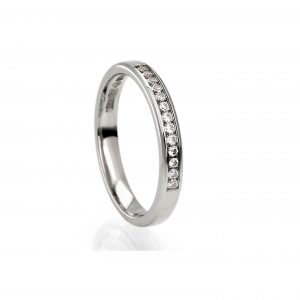 Guldbolaget Astrid 0,13 ct. 18k Diamanter
