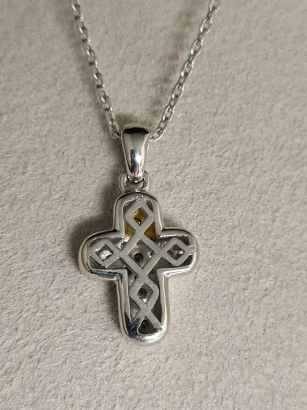 Kors i 18 k vitguld & Diamanter. Totalt 0,24 ct - Bild 3