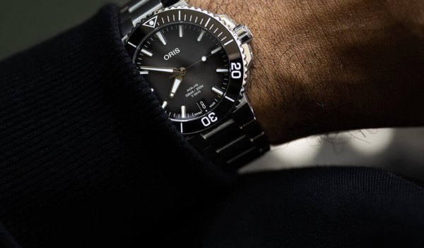 Oris Aquis Date - Calibre 400. 41,5 mm. - Bild 2