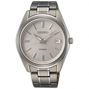 Seiko Safir Titan 100M 40 mm. Datum