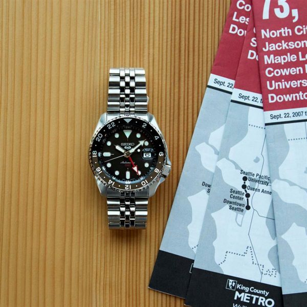 Seiko 5 Sports Mens 42 mm 100M Automatic GMT. - Bild 3