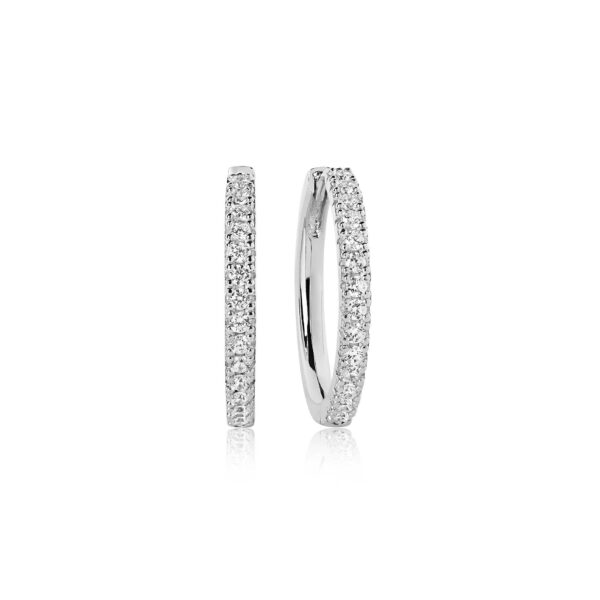 Sif Jakobs Örhänge Ellera piccolo Creolo - Silver med vita zirkoner. 11 mm