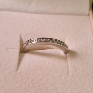Rivoir Diamond 18 k - 0,14 ct. - Stl 16,8 mm . 1 st