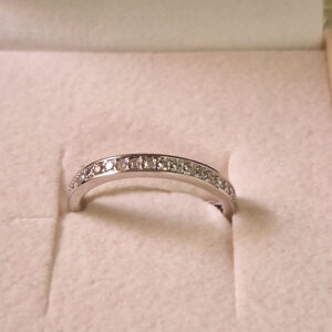 Rivoir Diamond 18 k - 0,25 ct - Stl 17,5 mm. 1 st