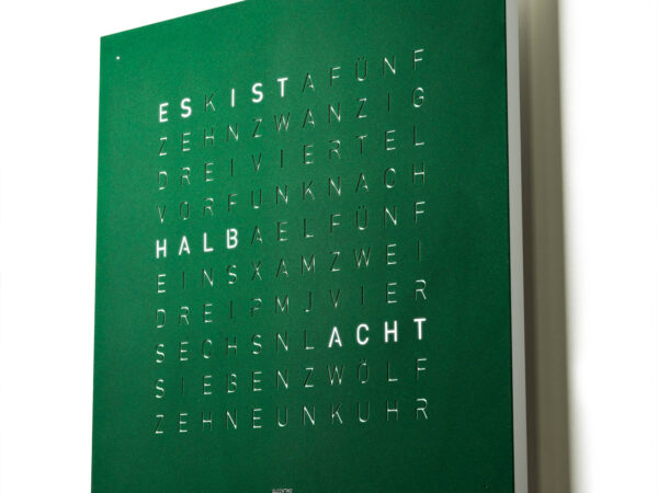 Qlocktwo - Green Velvet 45*45 cm. Grön sammet. Beställningsvara - Bild 5