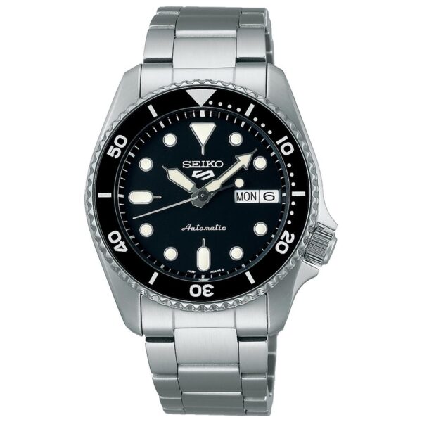 Seiko 5 Sports Mens 38 mm 100M Automatic.