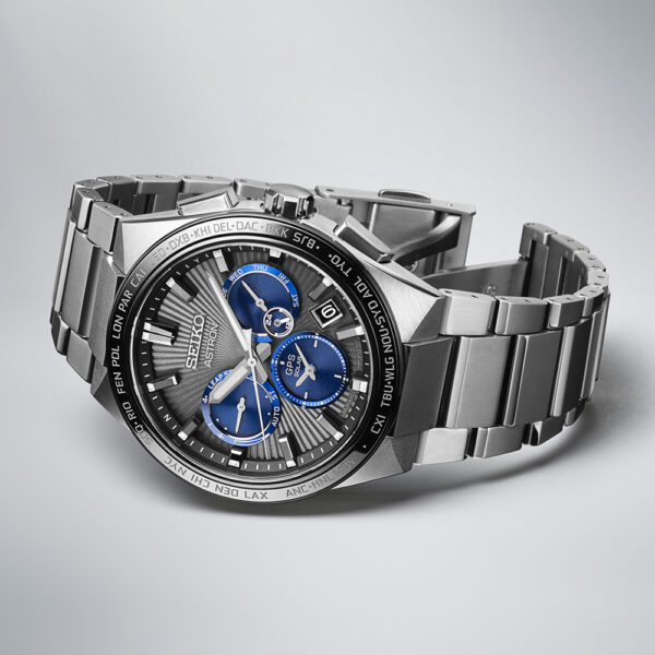 Seiko The GPS Solar Astron Titan. - Bild 2