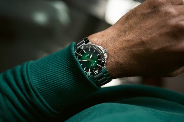 Oris Aquis Date - Calibre 400. 41,5 mm. Nya versionen - Bild 3